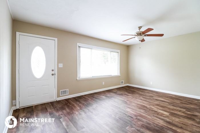 5602 Mockernut Lane - Photo 2 of 15