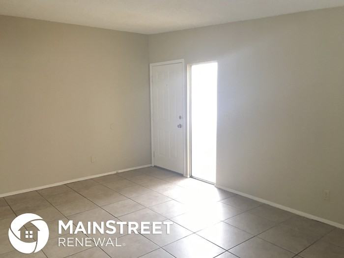 9811 East 33rd Street - Photo 2 of 17