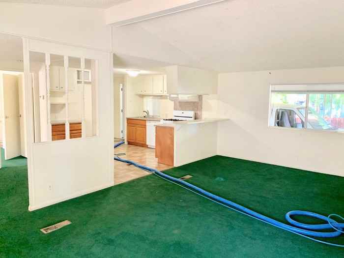 32787 Morrison Place - Photo 3 of 8