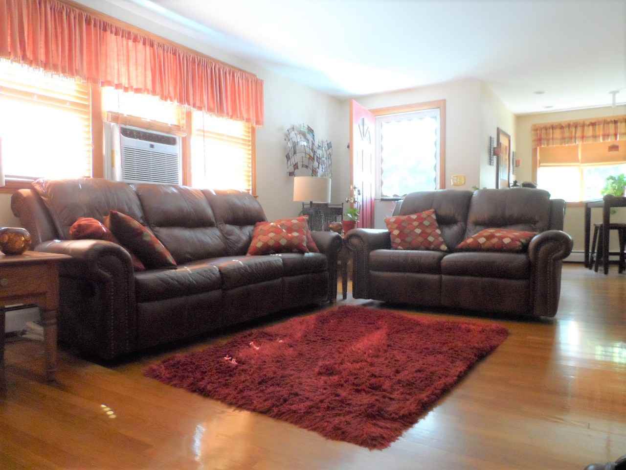 54 Middlesex Rd. #SF - Photo 3 of 16