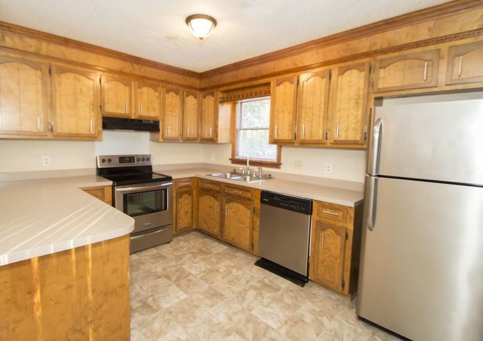 280 Conrad Circle - Photo 2 of 8