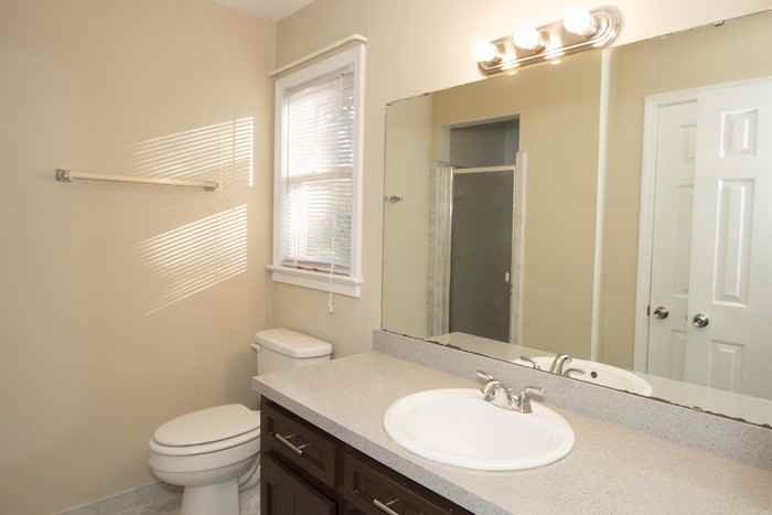 280 Conrad Circle - Photo 3 of 8
