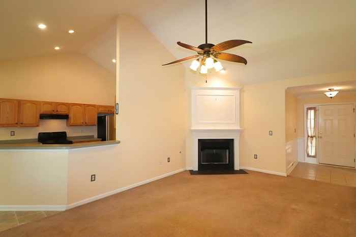 1452 Harbor Mist Court - Photo 2 of 19