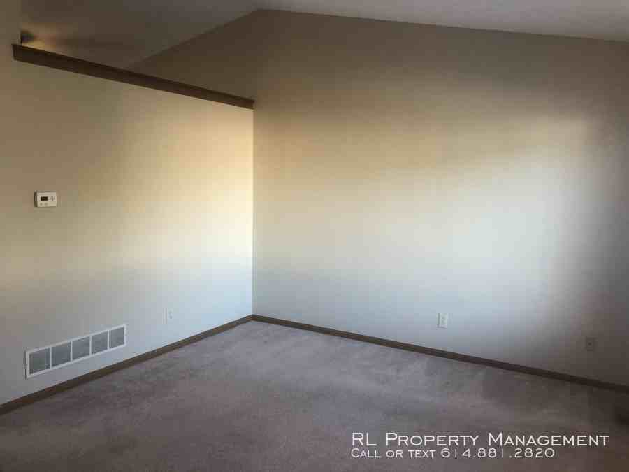 1047 Snohomish Ave. - Photo 2 of 26