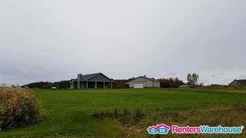 60 Emerson Valley Dr - Photo 2 of 24