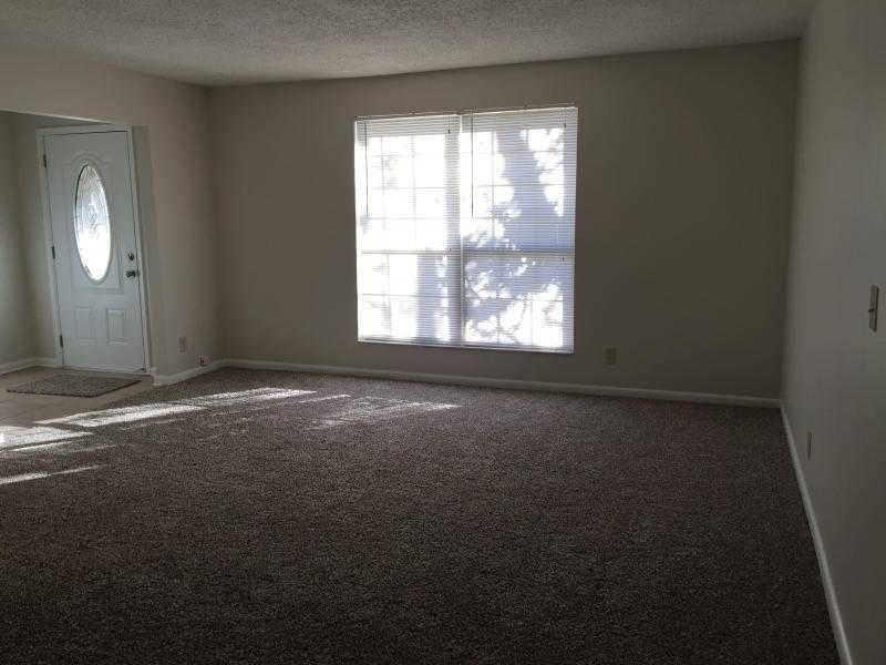 5571 Lofty Pines Circle S. - Photo 2 of 10