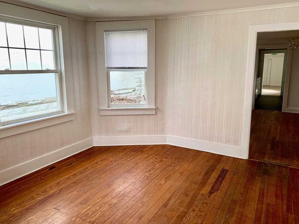 15 James St Unit 1st Fl - Photo 3 of 16