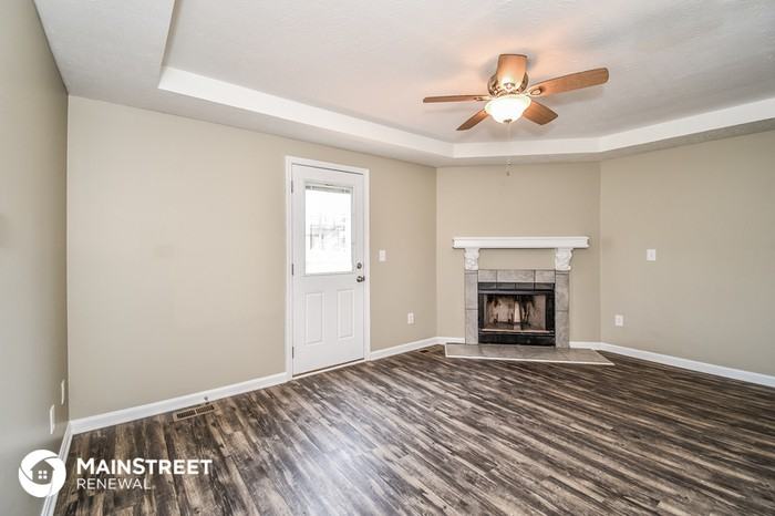 10500 Whitepine View Place - Photo 2 of 15