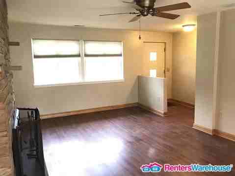 237 E 4 Mile Rd - Photo 3 of 24