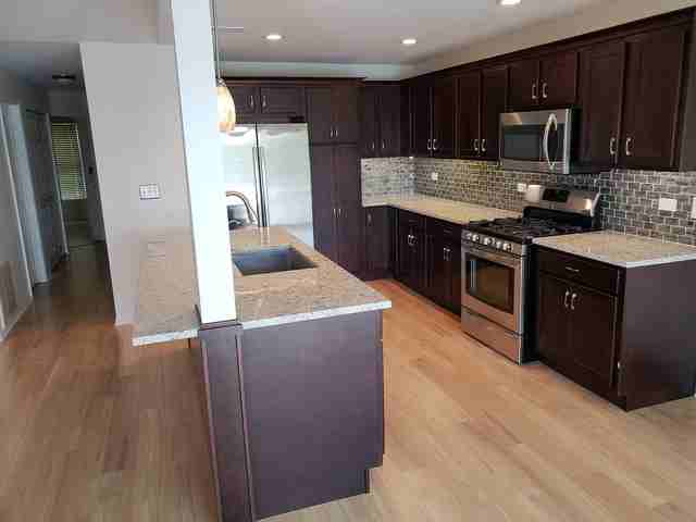 0N212 0n212 Windermere #2807 - Photo 3 of 9