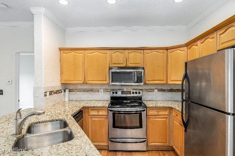 7498 S Alkire St #204 - Photo 3 of 14