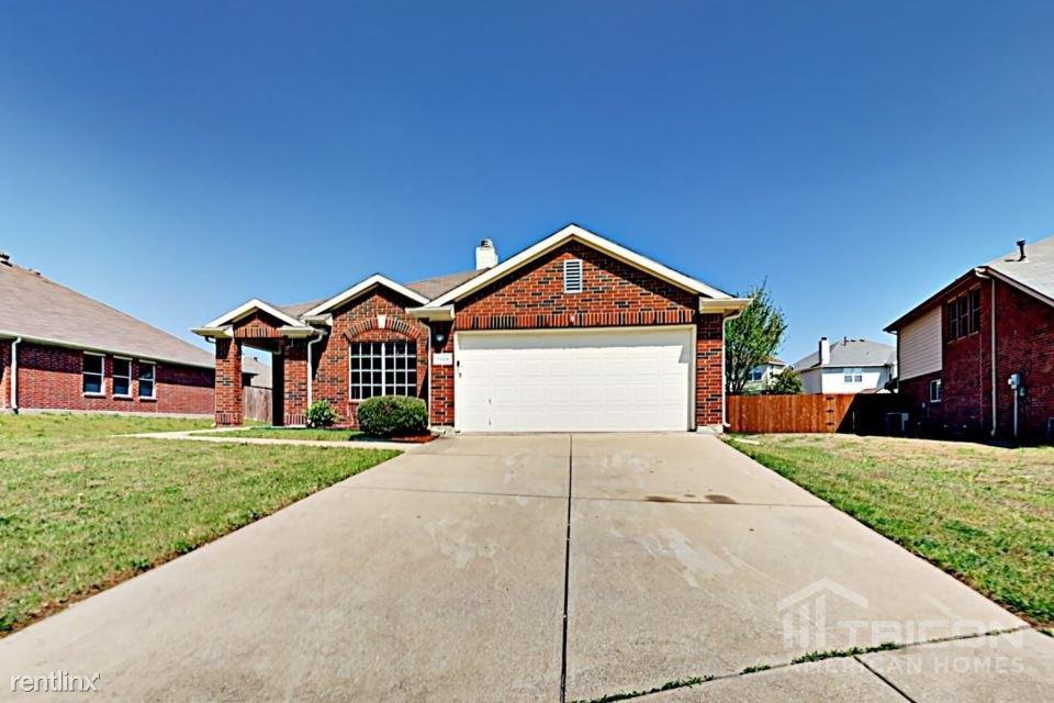 7109 Galveston Drive - Photo 2 of 17