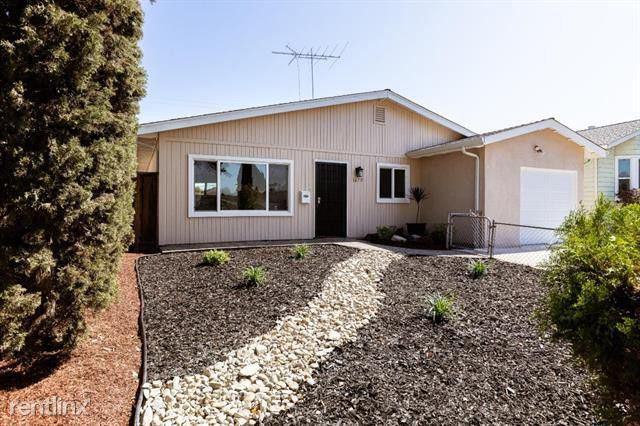 1470 Mount Shasta Dr - Photo 2 of 6