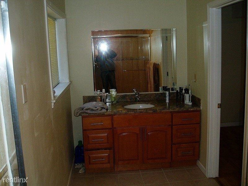 3080 Longview Drive - Photo 3 of 10