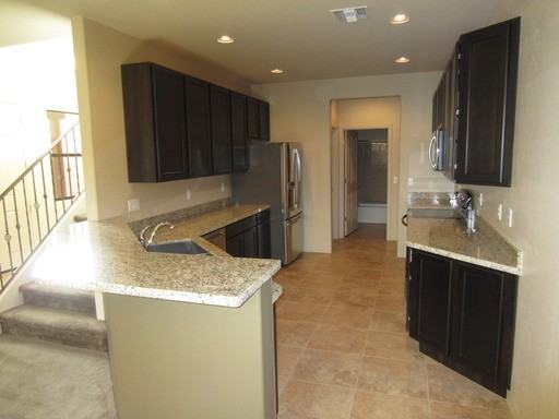 381 E Calderwood Rd - Photo 3 of 10