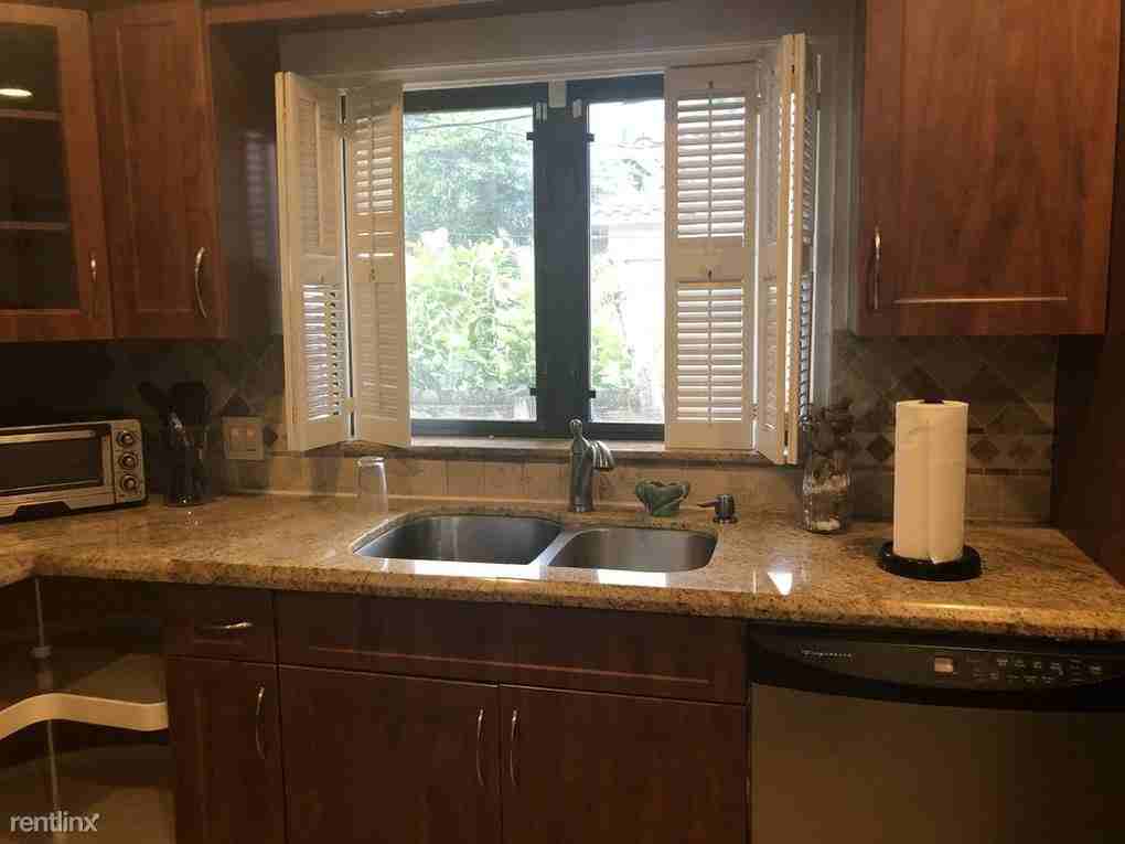 1170 Ne 97th St - Photo 2 of 4