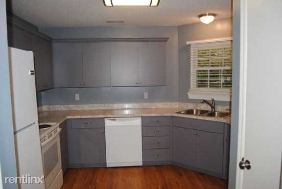 3122 Country Club Rd - Photo 2 of 12