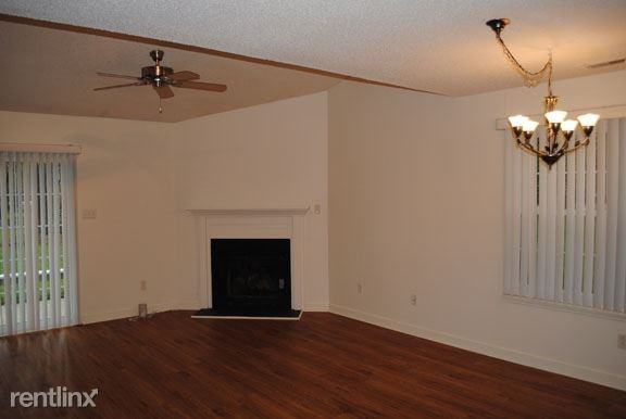 3122 Country Club Rd - Photo 3 of 12