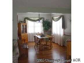 603 Crestview Dr - Photo 2 of 14