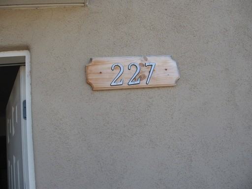 227 W Glenn St - Photo 2 of 10