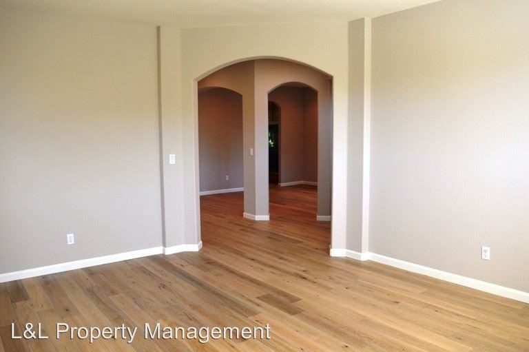 39 Vista Marin Drive - Photo 3 of 25