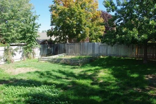 4418 Oxbow Pl - Photo 2 of 8