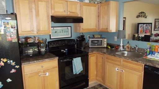 122 Honeysuckle Dr - Photo 2 of 13