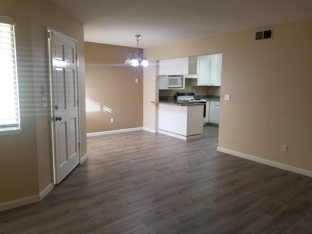 80 Portola Way #102 - Photo 4 of 12