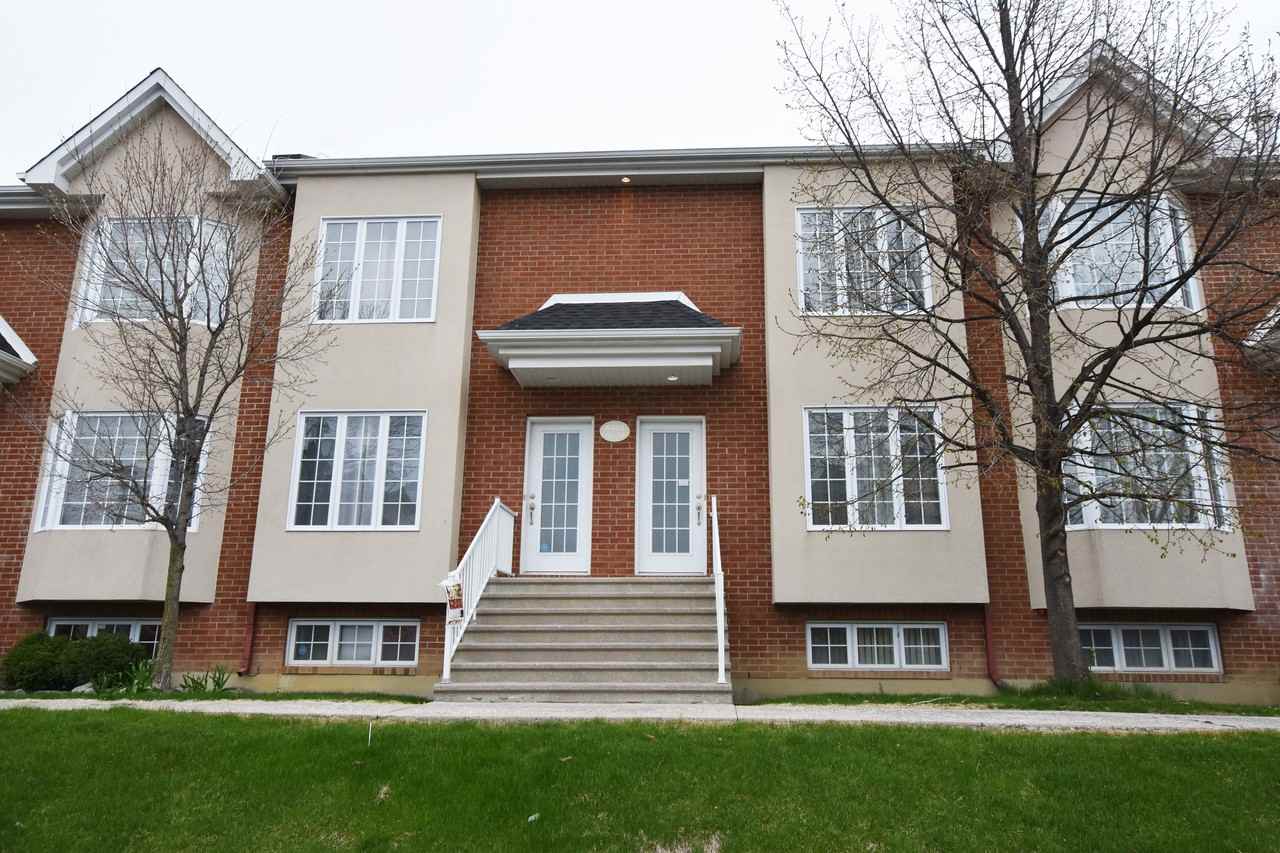 4485 Boulevard Dagenais Ouest 72, Laval, QC H7R 1L7 2 Bedroom House