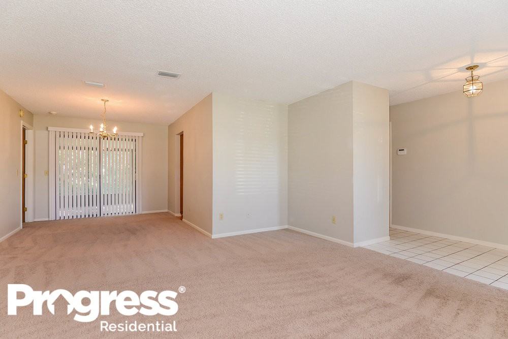 1839 Twisting Ln - Photo 3 of 14