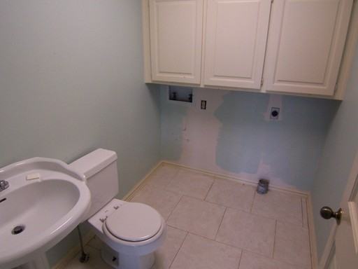 3468 Sheffield Way - Photo 2 of 20