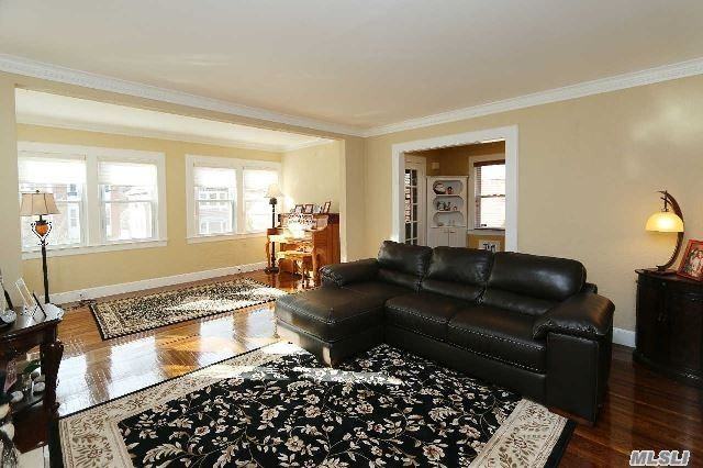 4125 41-25 248th St - Photo 2 of 15