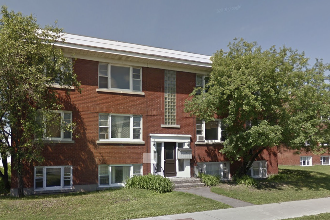 838 Kirkwood Avenue, Ottawa, ON K1Z 5Y2, Canada - 3 unit Rentals - Zumper