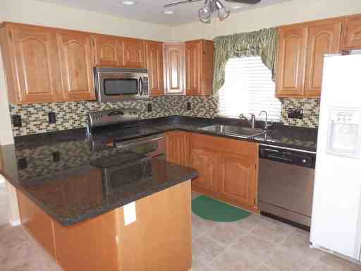 11466 E Neville Ave - Photo 3 of 25