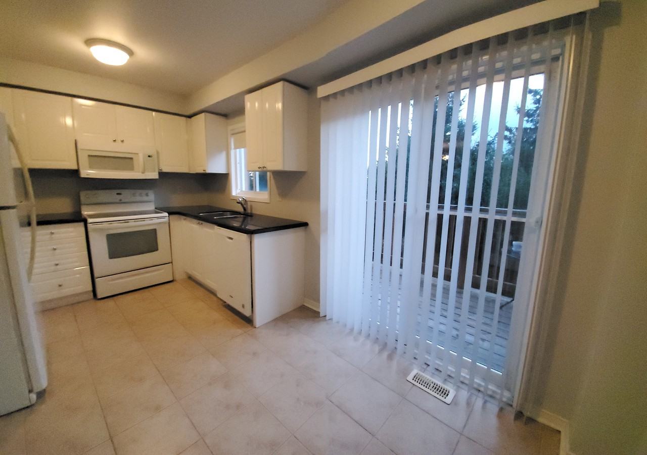 403 Fairgate Way - Photo 2 of 8