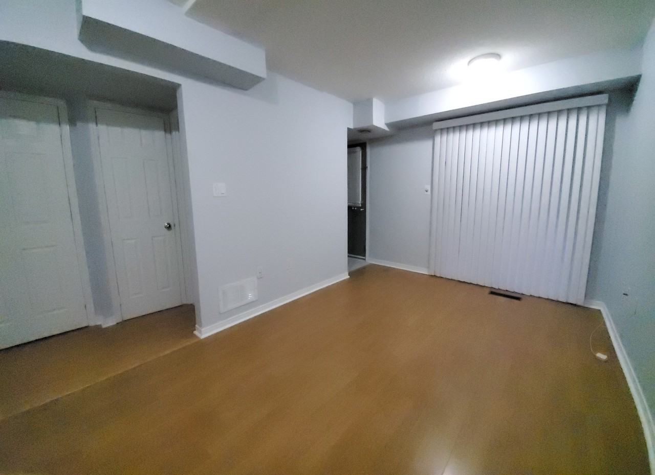 403 Fairgate Way - Photo 3 of 8