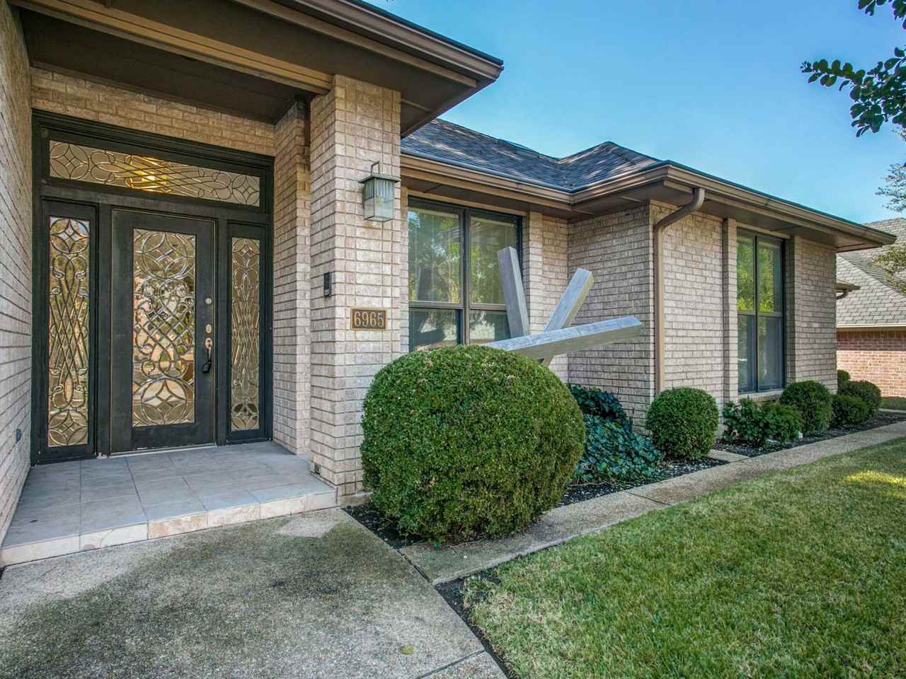 6965 Allen Place Dr - Photo 3 of 25