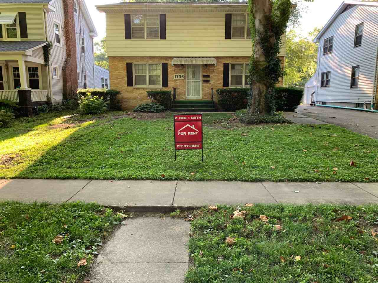 1740 1/2 South Park Avenue