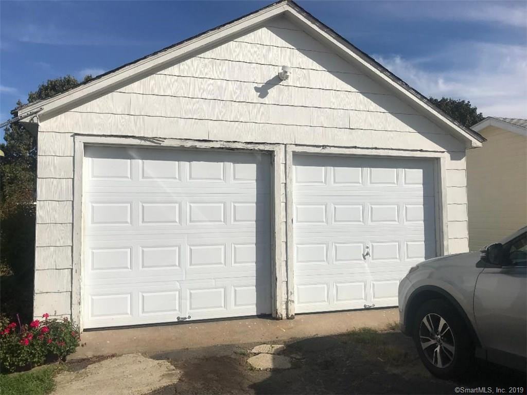 34 South Center Street - Photo 3 of 20