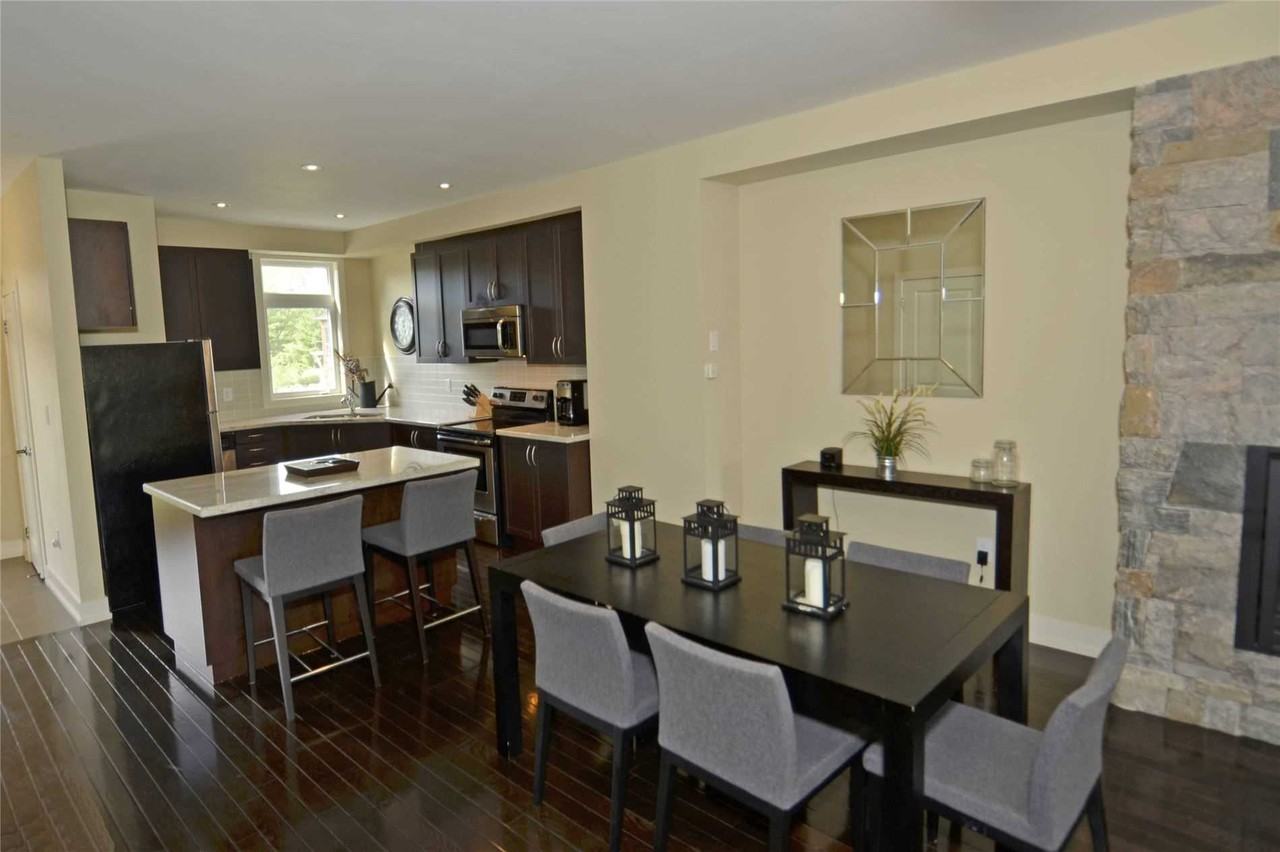 7 Rockmount Crescent - Photo 2 of 17