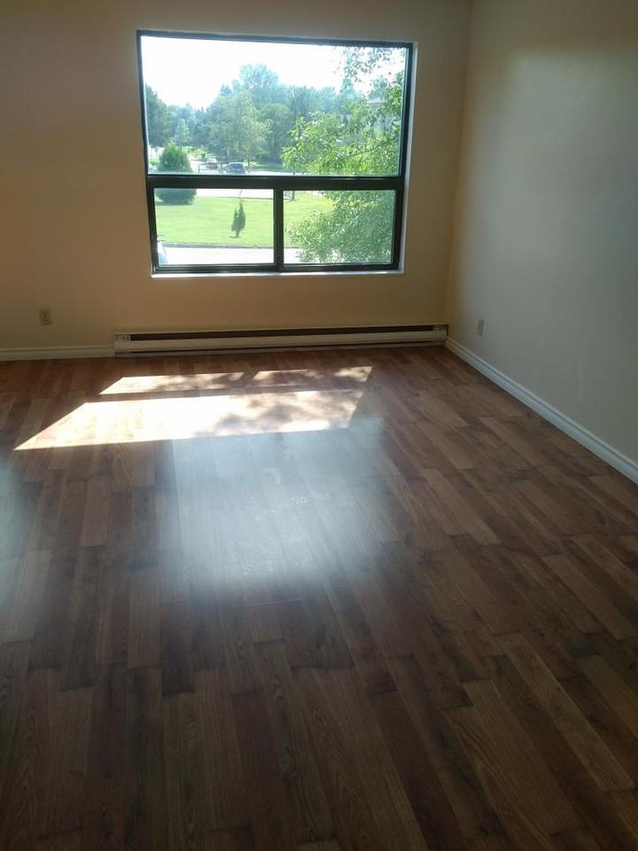 Lakehead Property Building 4 Apartments 650 Sherrington Dr, Thunder Bay, ON P7B 6A3 Zumper