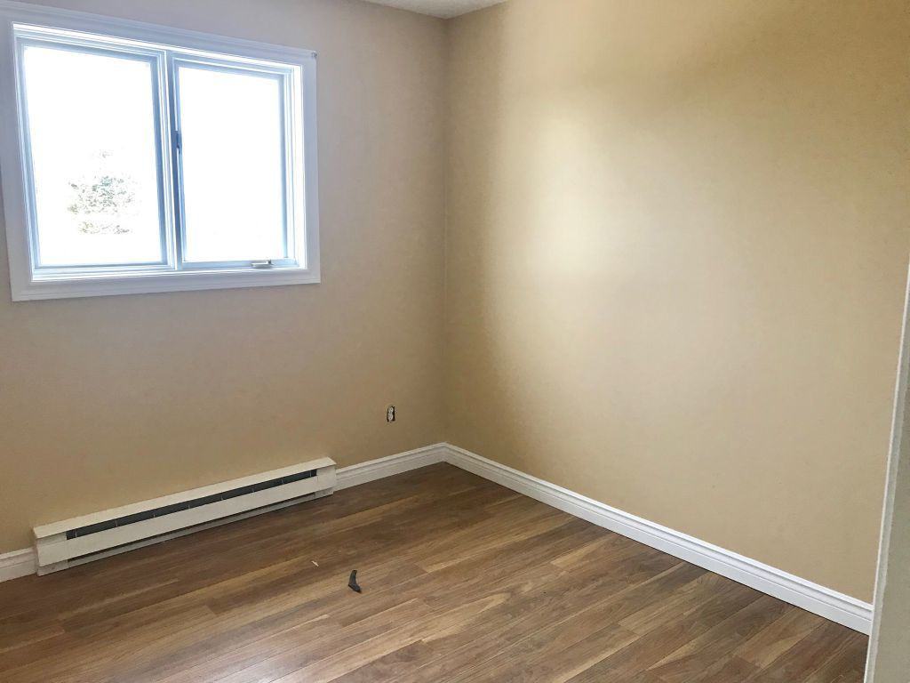 24 Reddy Drive - Photo 3 of 5