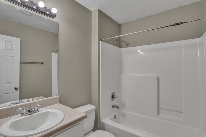 209 Pinevale Street - Photo 2 of 12