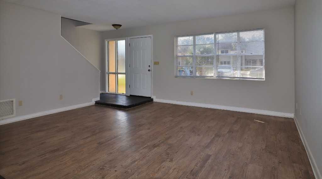 6101 Tuscony Cir - Photo 2 of 10