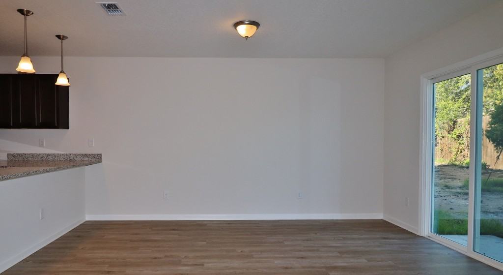 5502 Marathon Pkwy - Photo 3 of 12