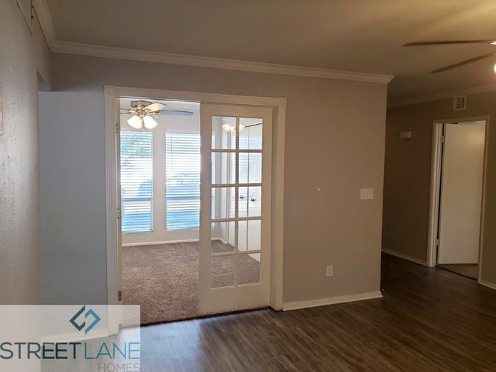 3833 East Wethersfield Road - Photo 3 of 20