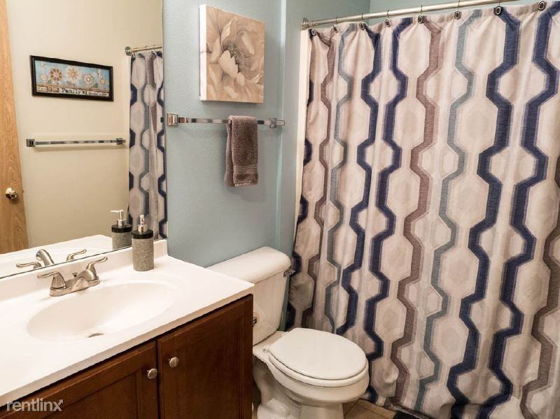 6246 Orchard Ave - Photo 2 of 5
