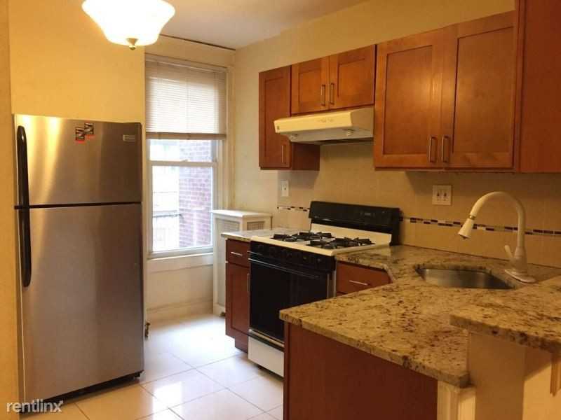 4113 Stirling St - Photo 2 of 18