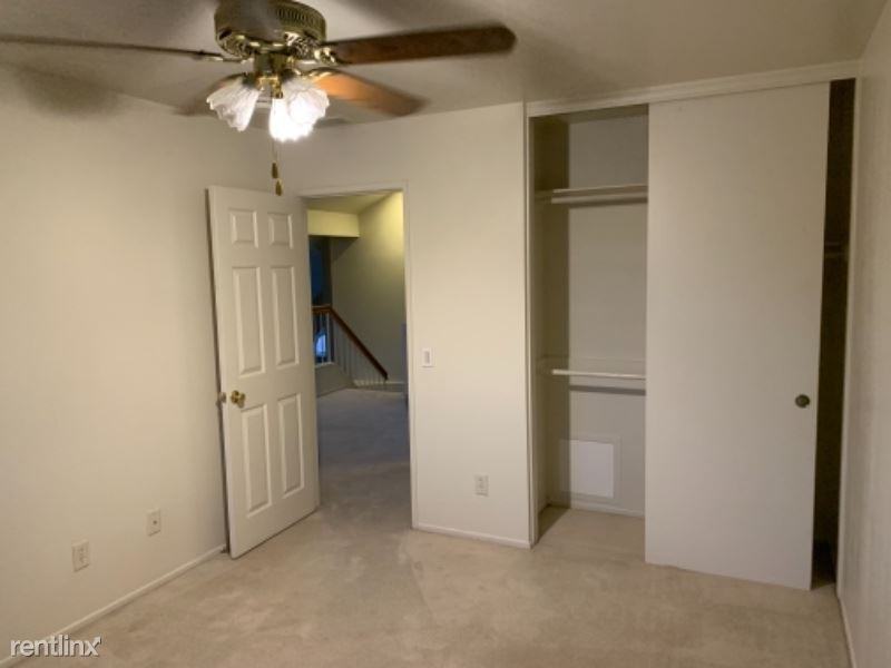 35164 Willow Springs Dr - Photo 2 of 14