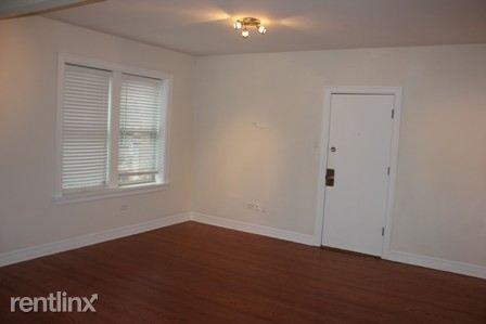 3814 N Sheffield Ave - Photo 2 of 9